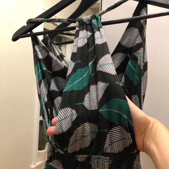 Leaf patterned sundress - Picture 4 of 5